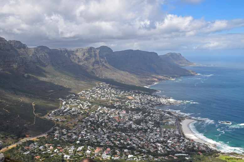 The mountain chain of 12 apostles towering over the coast line near Cape Town.